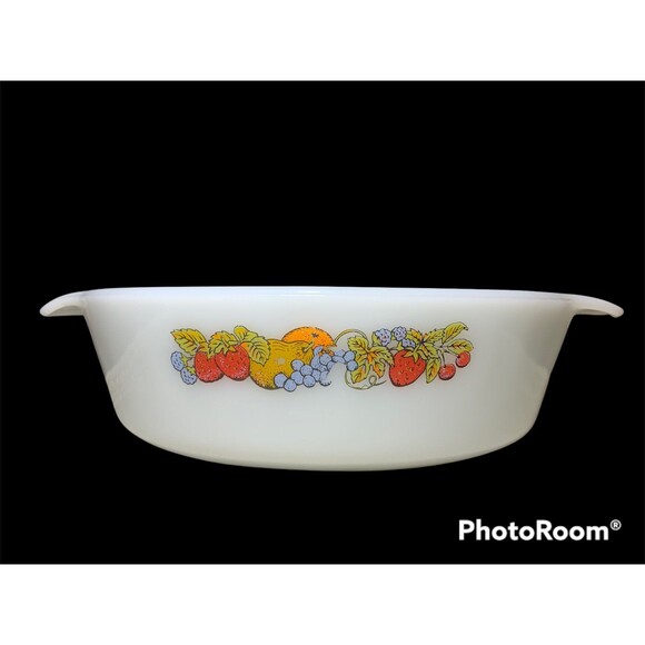 Vintage Fire King Anchor Hocking Fruit Harvest 1.5 QT 1.5 L Casserole Dish 433 - Picture 2 of 2